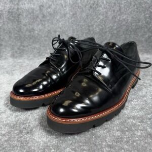 Stuart Weitzman Metro Oxford Women's 7.5 Black‎ Patent Leather Lace Up